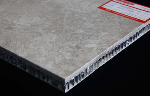 歐百建材石材鋁蜂窩板的性能優(yōu)勢